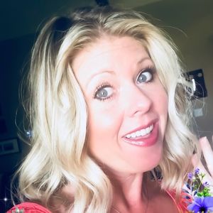 Meet your Posher, Chrissy